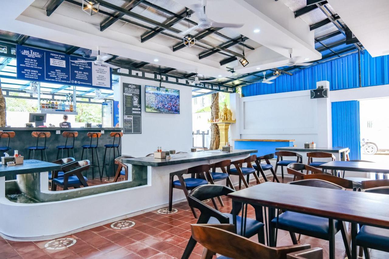 Queentown Hostel Siem Reap Exteriör bild